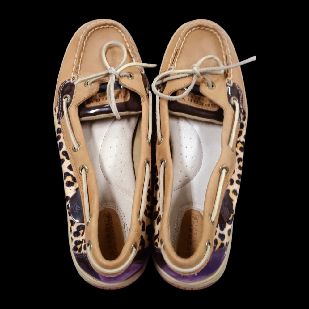 Sperry Tan Suede Flats